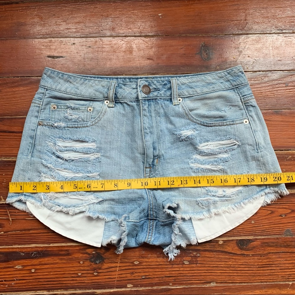 American Eagle Hi-Rise Festival Distressed Jean Shorts - Picture 5 of 11